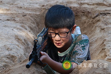 單兵掩體構(gòu)筑