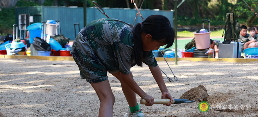 單兵掩體構(gòu)筑